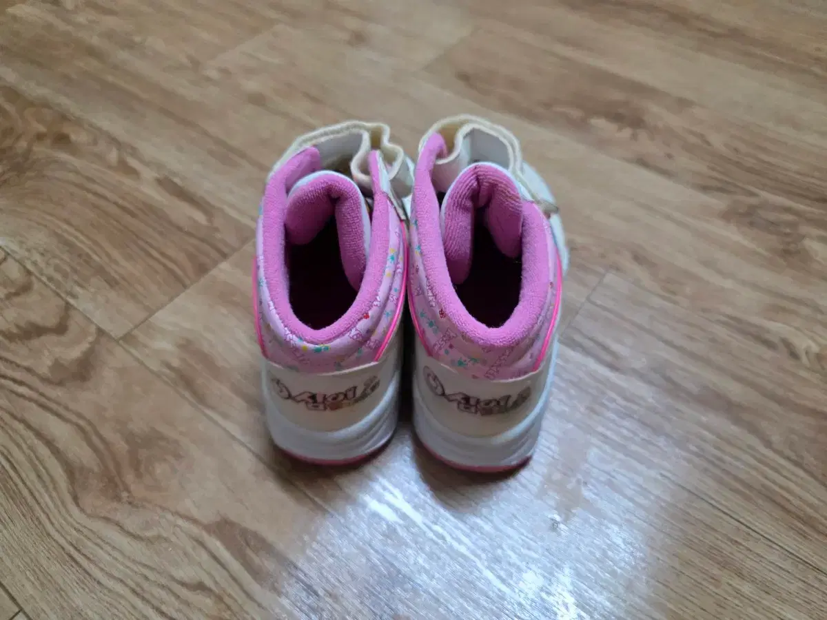 thumbnail-9